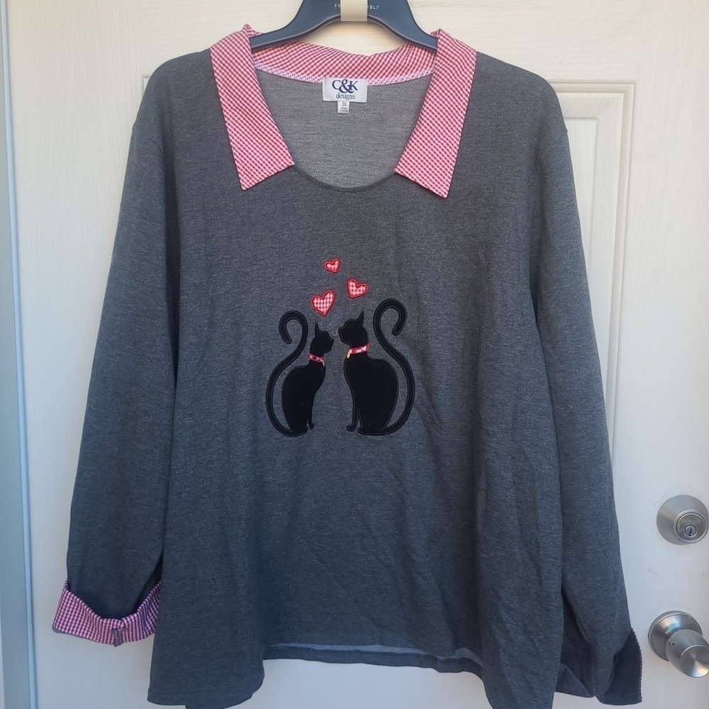 Cat Hearts Sweatshirt Womens 3XL Gray Red Gingham Collar Heart Grandmacore